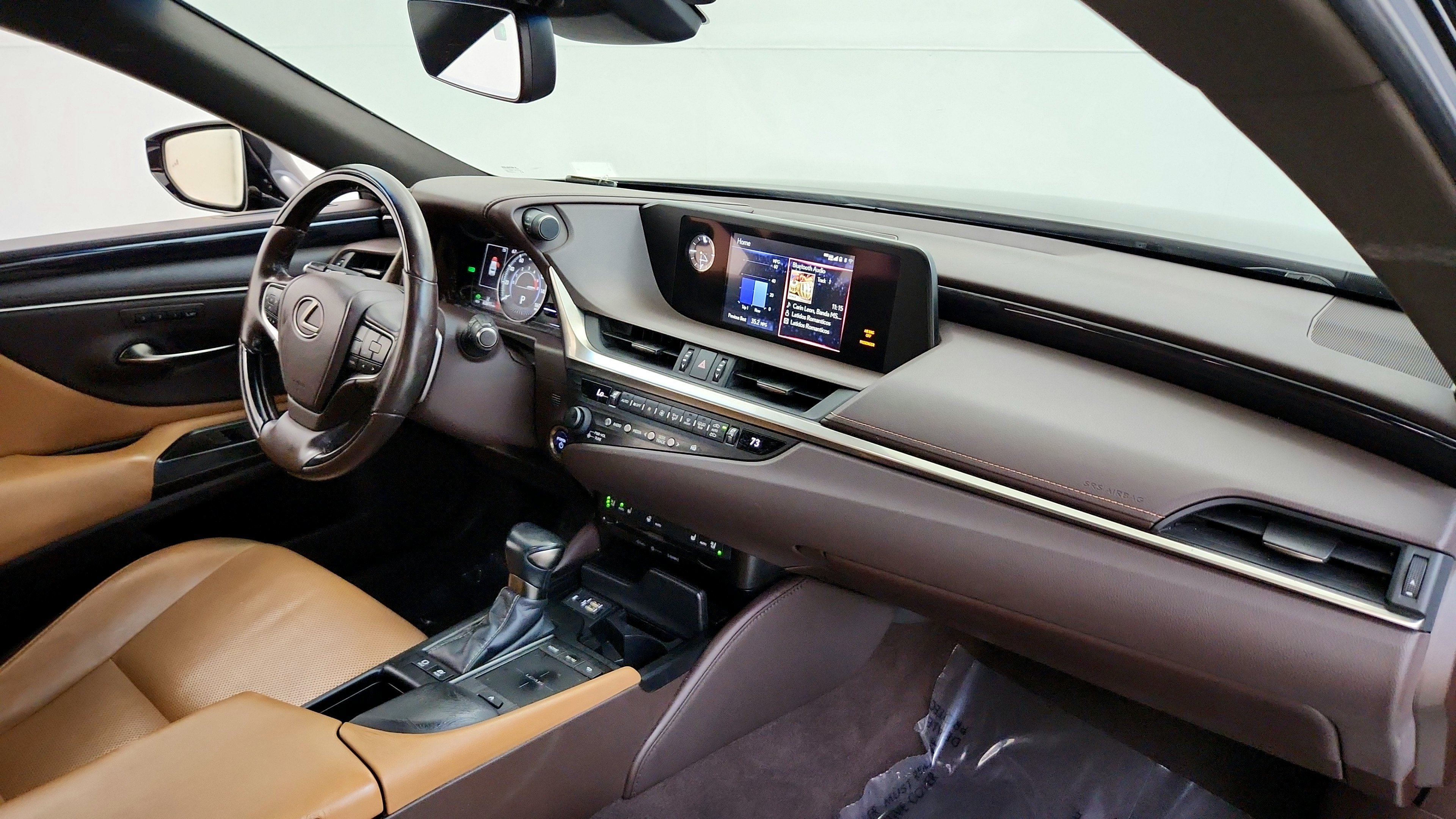 Used 2020 Lexus ES 300h w/ Premium Package FWD image 28