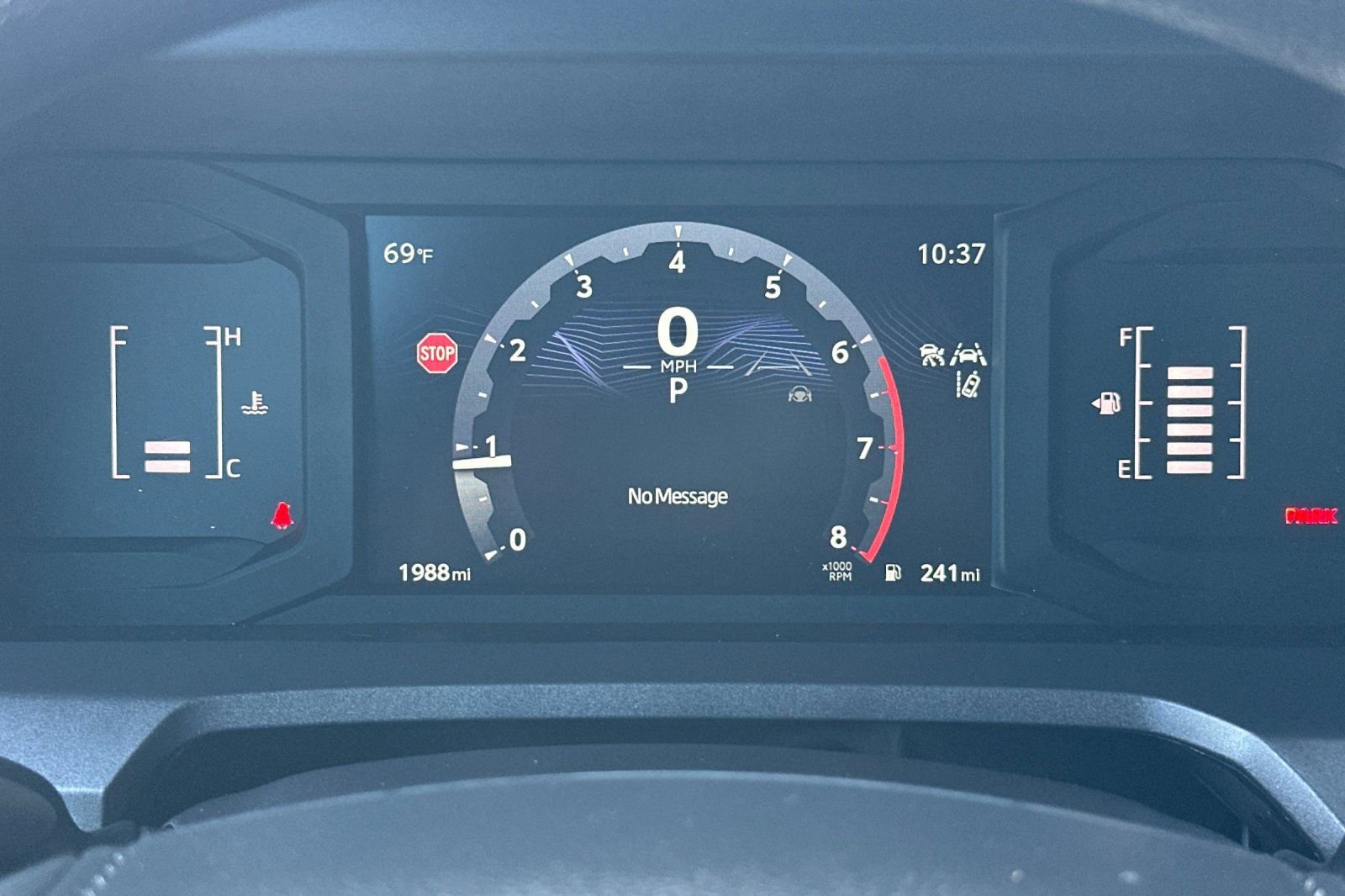 Certified 2025 Toyota Tacoma SR5 image 25