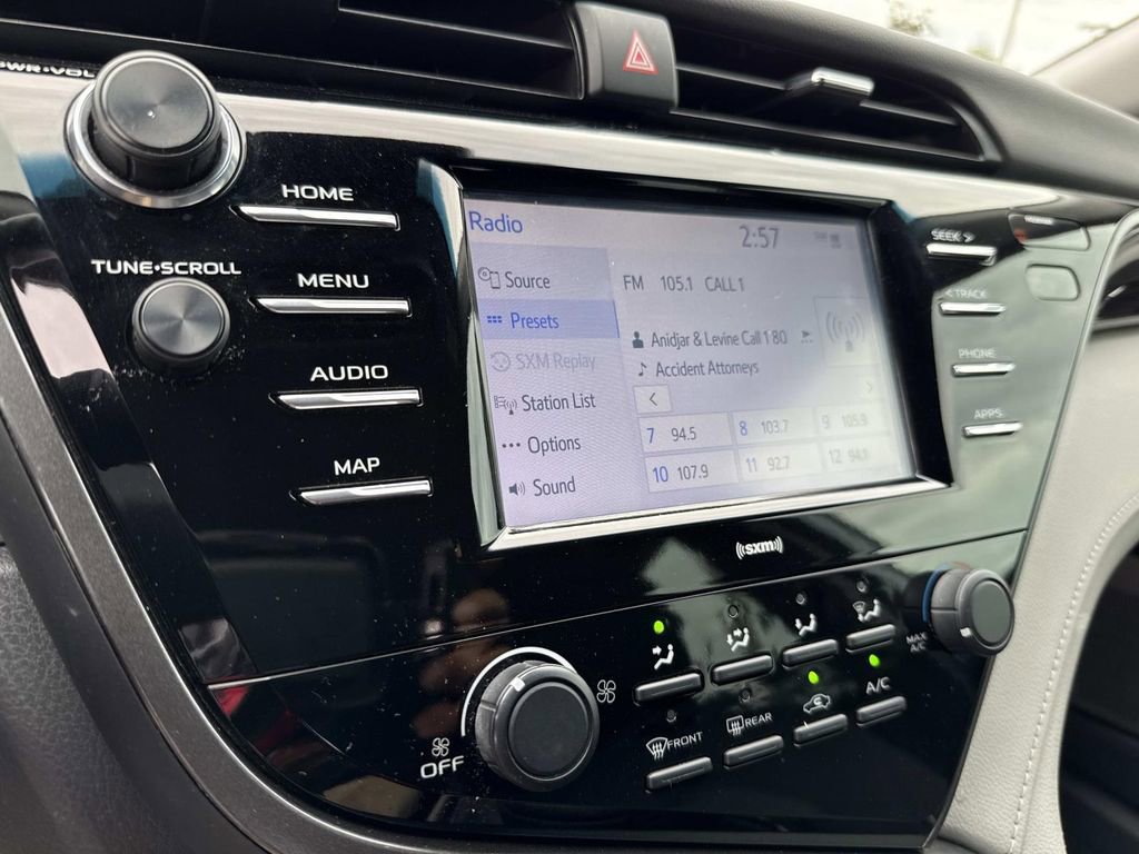 Used 2020 Toyota Camry LE image 31