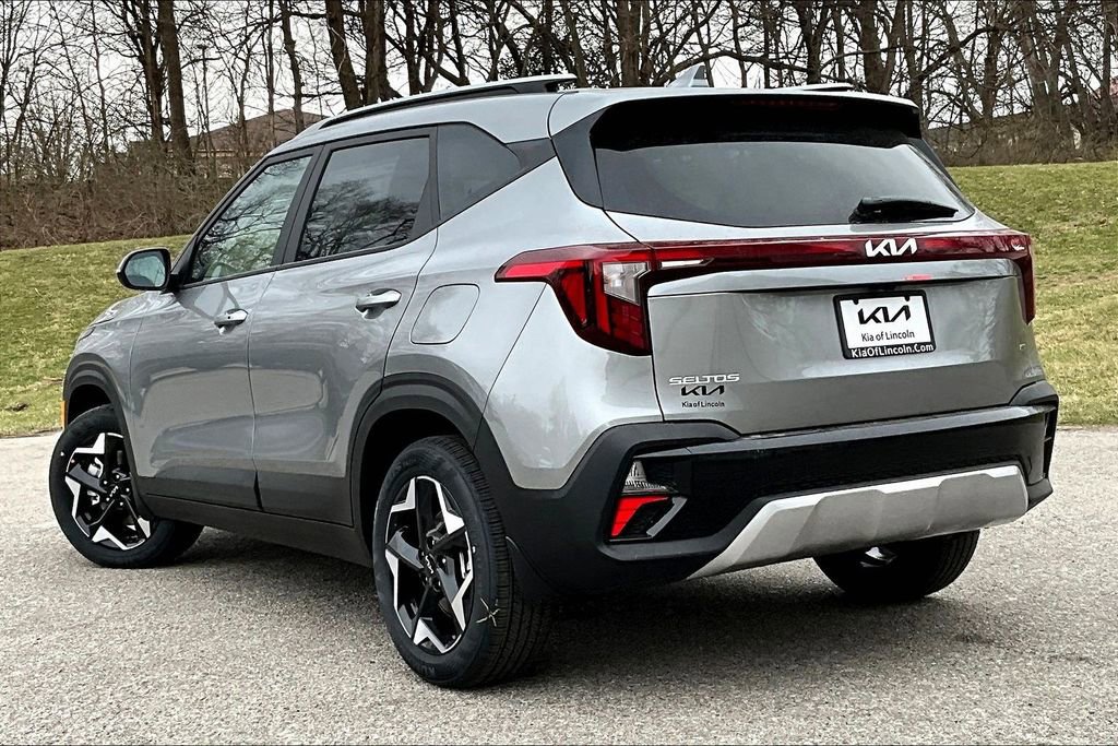 New 2026 Kia Seltos S AWD/4WD image 3