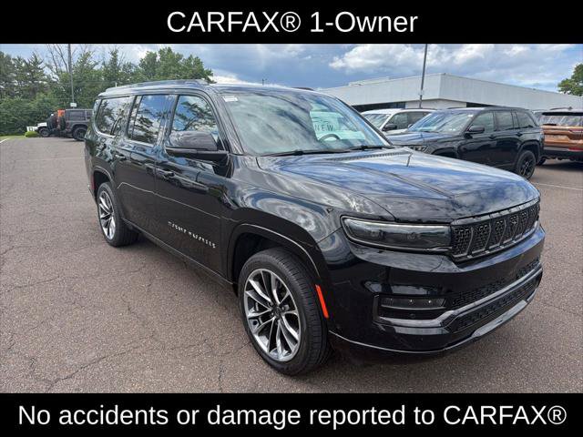 Certified 2025 Jeep Grand Wagoneer L Series III w/ Rear Seat Video Group 1 AWD/4WD image 2