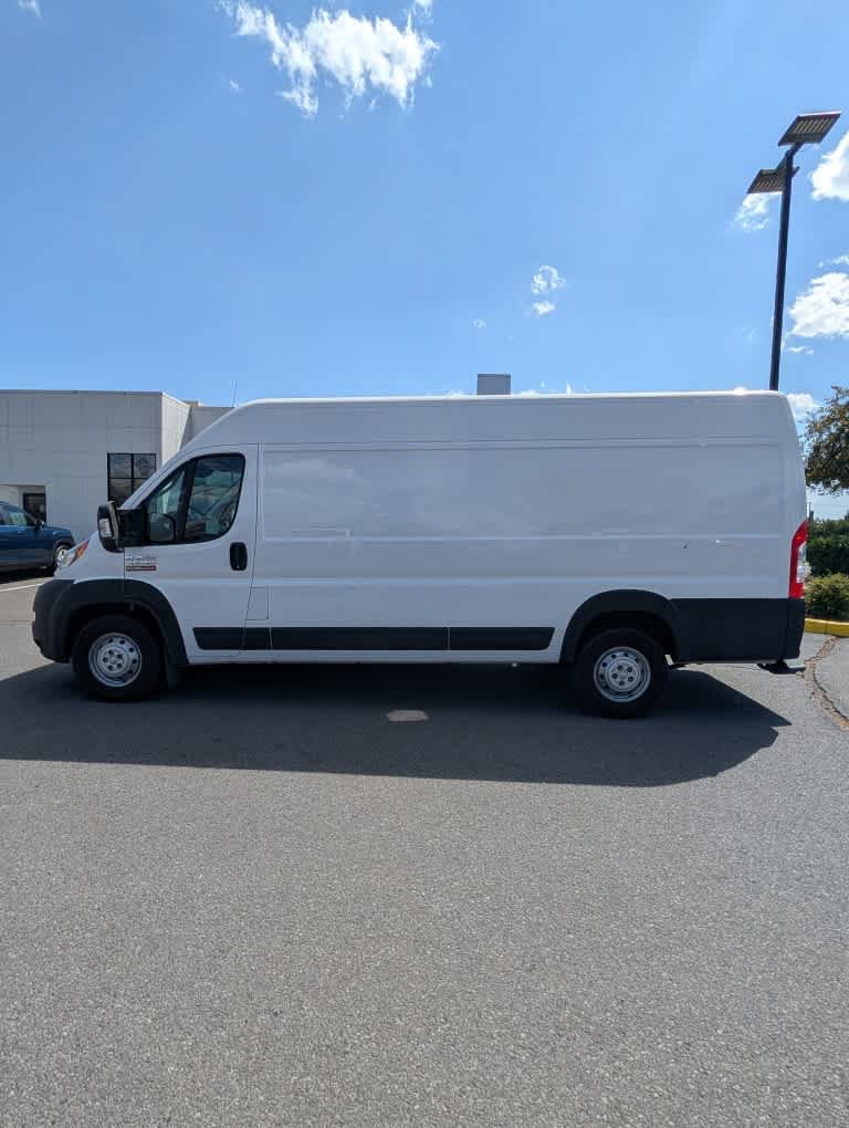 Used 2021 RAM ProMaster 3500 w/ Convenience Group FWD image 3