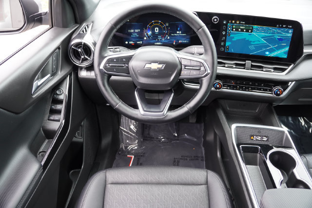 Used 2025 Chevrolet Equinox LT w/ Convenience Package II AWD/4WD image 20