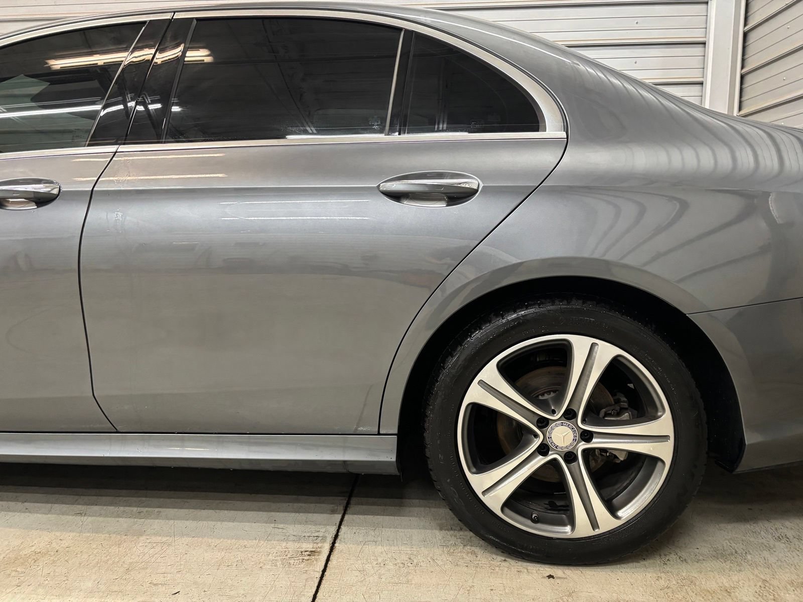 Used 2017 Mercedes-Benz E 300 4MATIC image 8