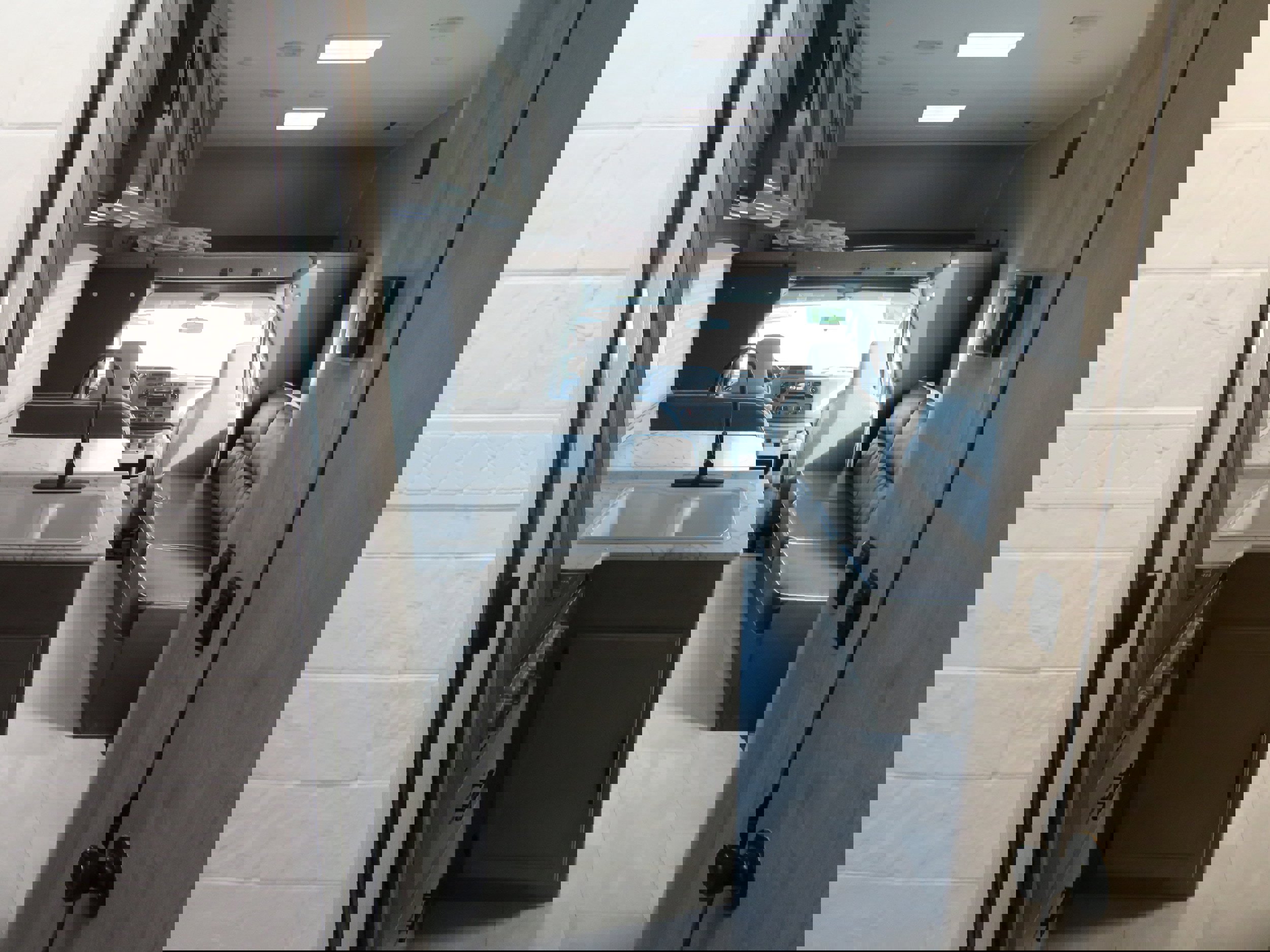 Used 2021 Ford E-350 and Econoline 350 Super Duty w/ Motorhome Prep Package image 28