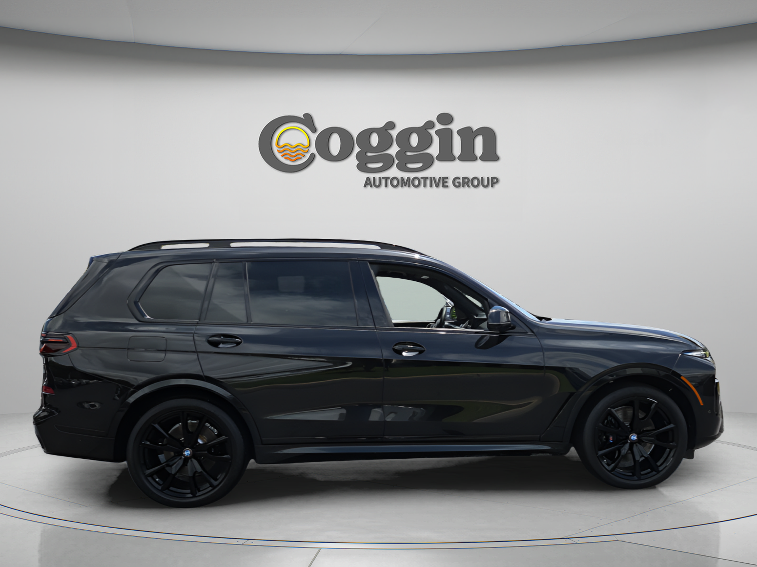 Certified 2024 BMW X7 xDrive40i w/ Executive Package AWD/4WD image 6