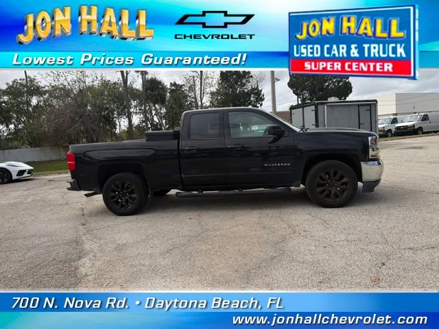 Used 2017 Chevrolet Silverado 1500 LT w/ All Star Edition image 13