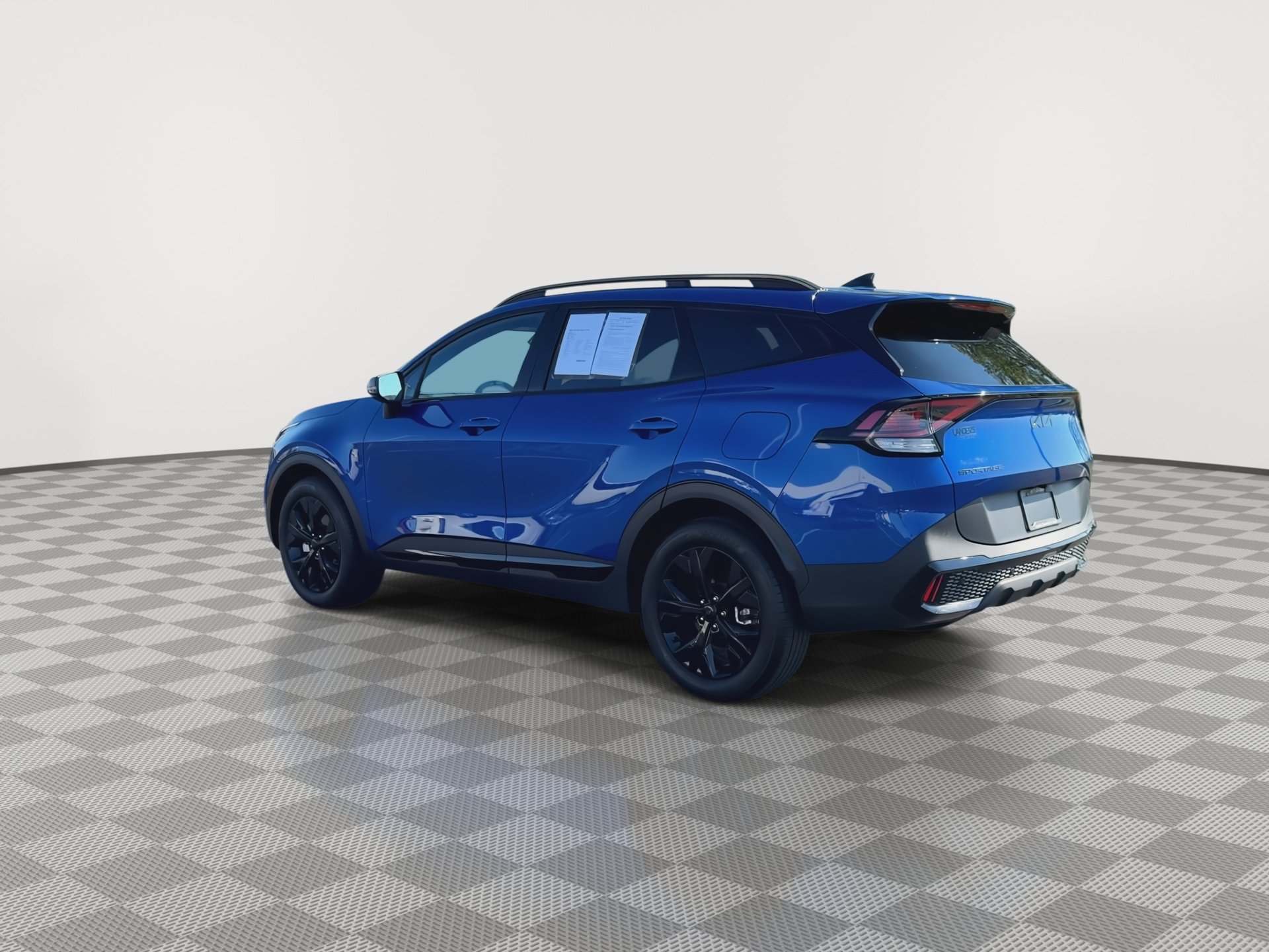 Used 2025 Kia Sportage X-Line w/ Premium Package AWD/4WD image 7