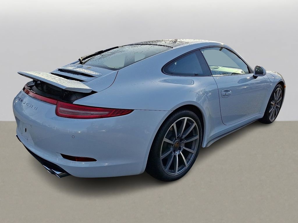 Used 2015 Porsche 911 Carrera 4 image 3
