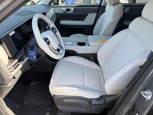 New 2026 Hyundai Santa Fe SE image 9