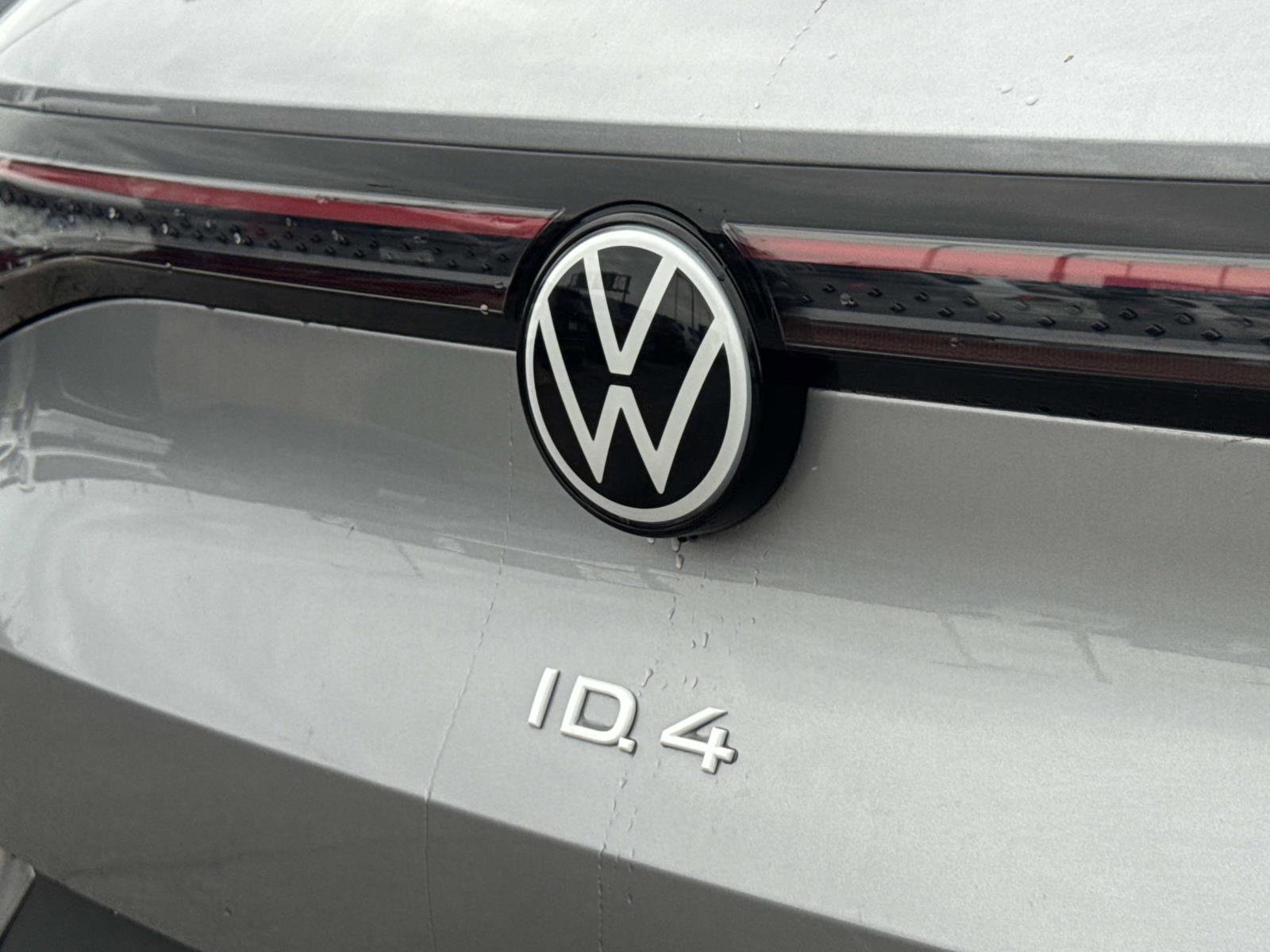 New 2025 Volkswagen ID.4 Pro S image 28