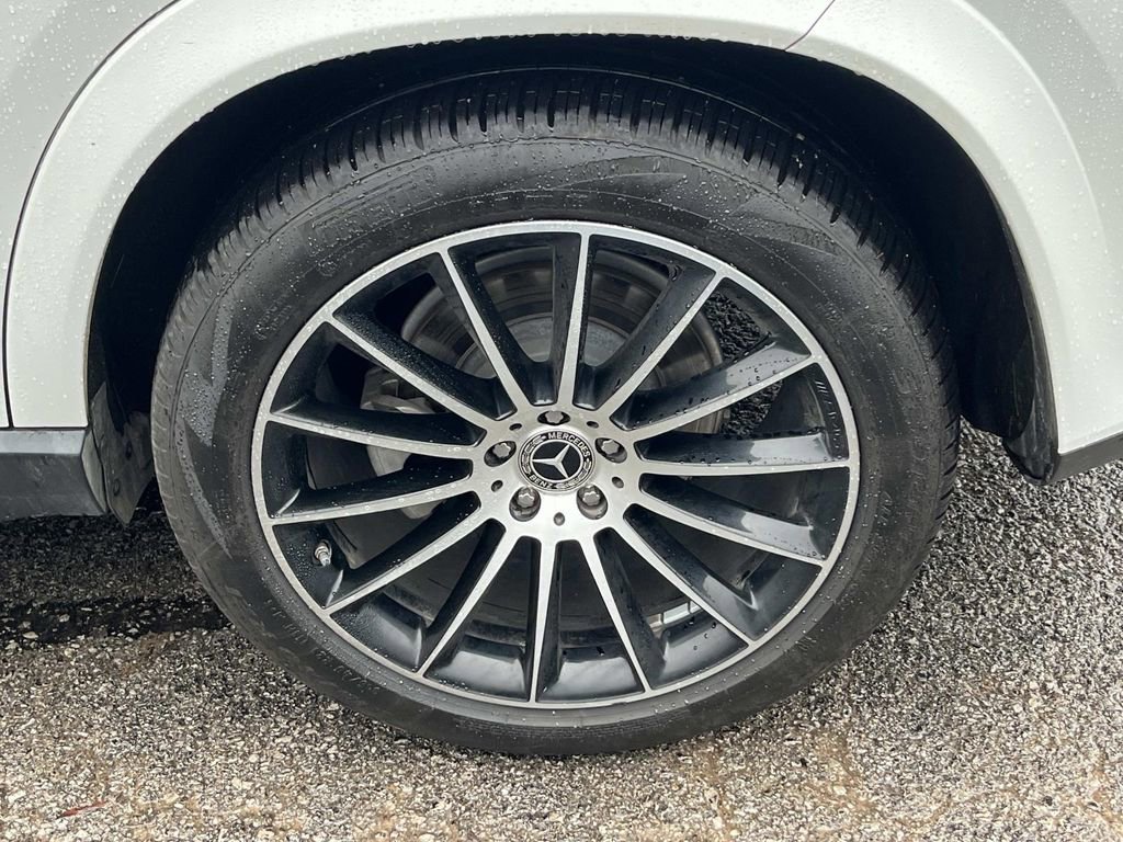 Used 2022 Mercedes-Benz GLE 350 4MATIC image 11
