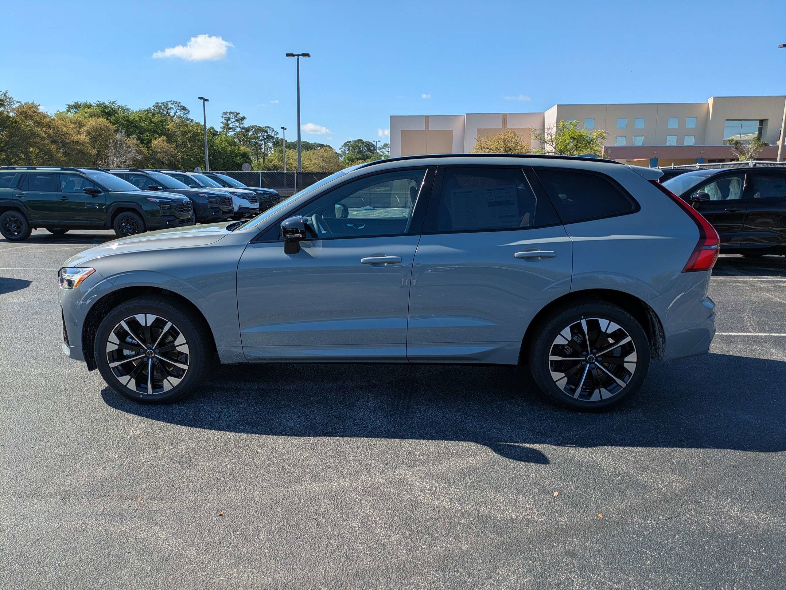 New 2026 Volvo XC60 B5 Plus w/ Protection Package Premier image 7
