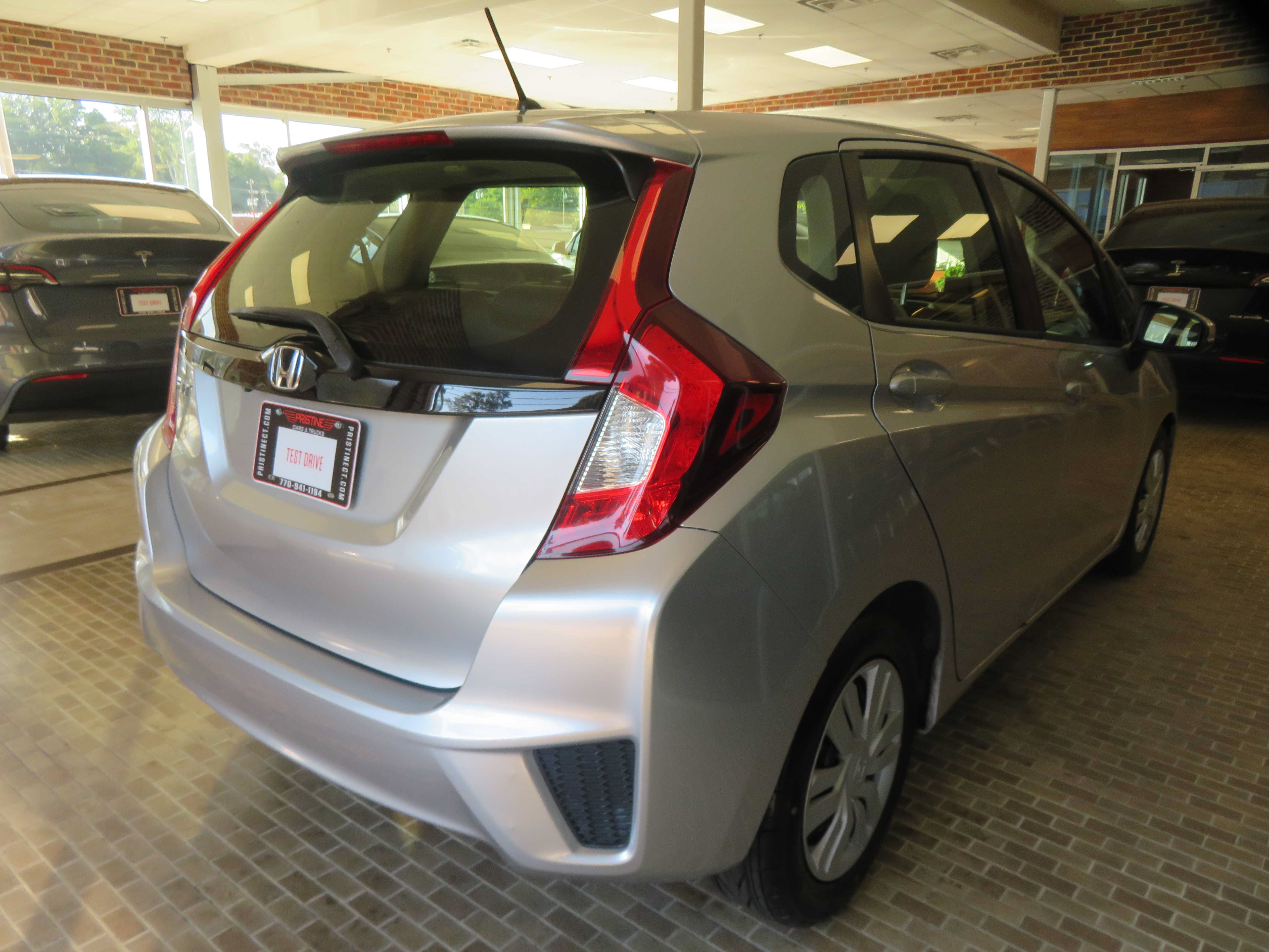 Used 2016 Honda Fit LX image 58