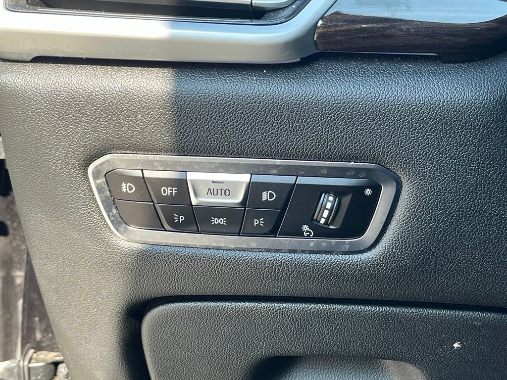 Used 2020 BMW X5 xDrive40i w/ Convenience Package AWD/4WD image 34