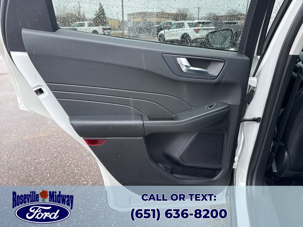 Used 2022 Ford Escape SEL w/ SEL Stealth AWD Package image 35