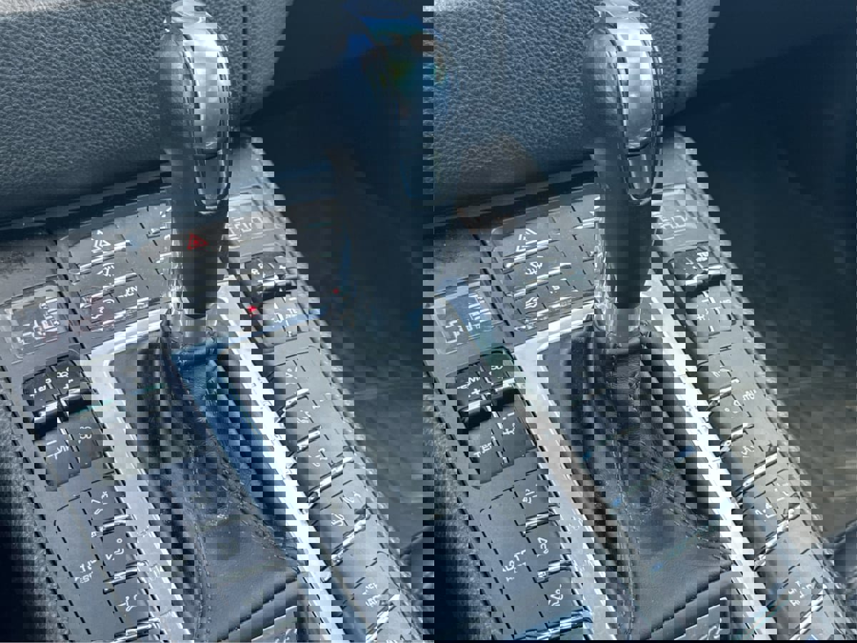 Used 2018 Porsche Macan GTS w/ Premium Package Plus image 45