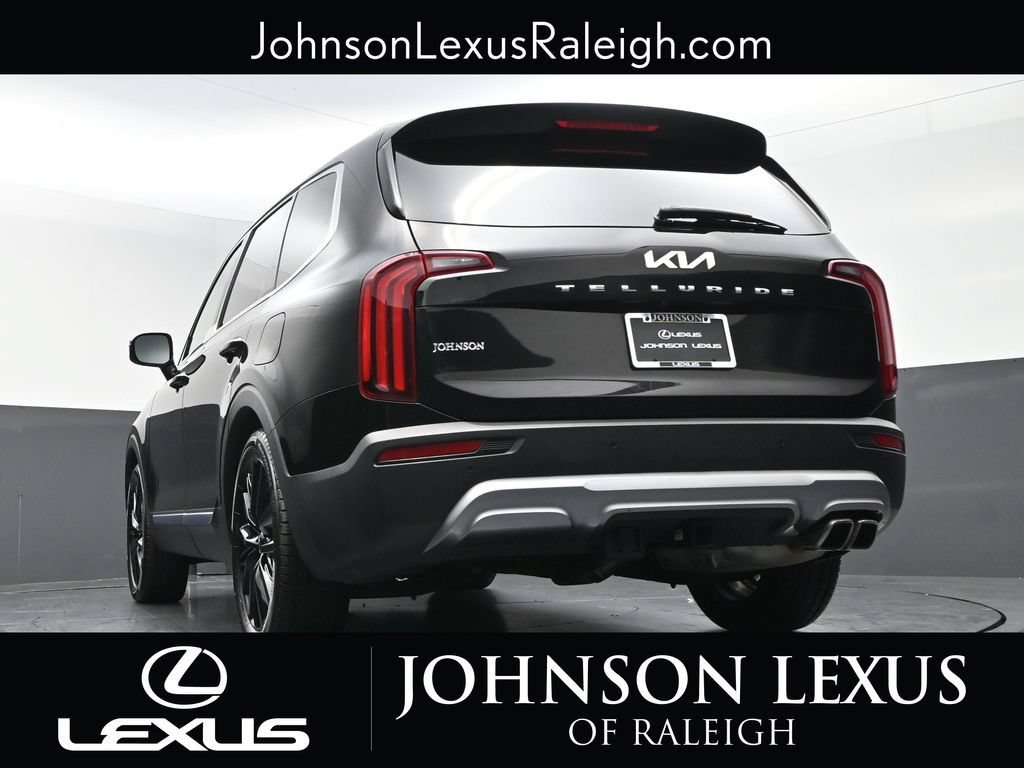 Used 2022 Kia Telluride SX w/ Towing Package FWD image 20