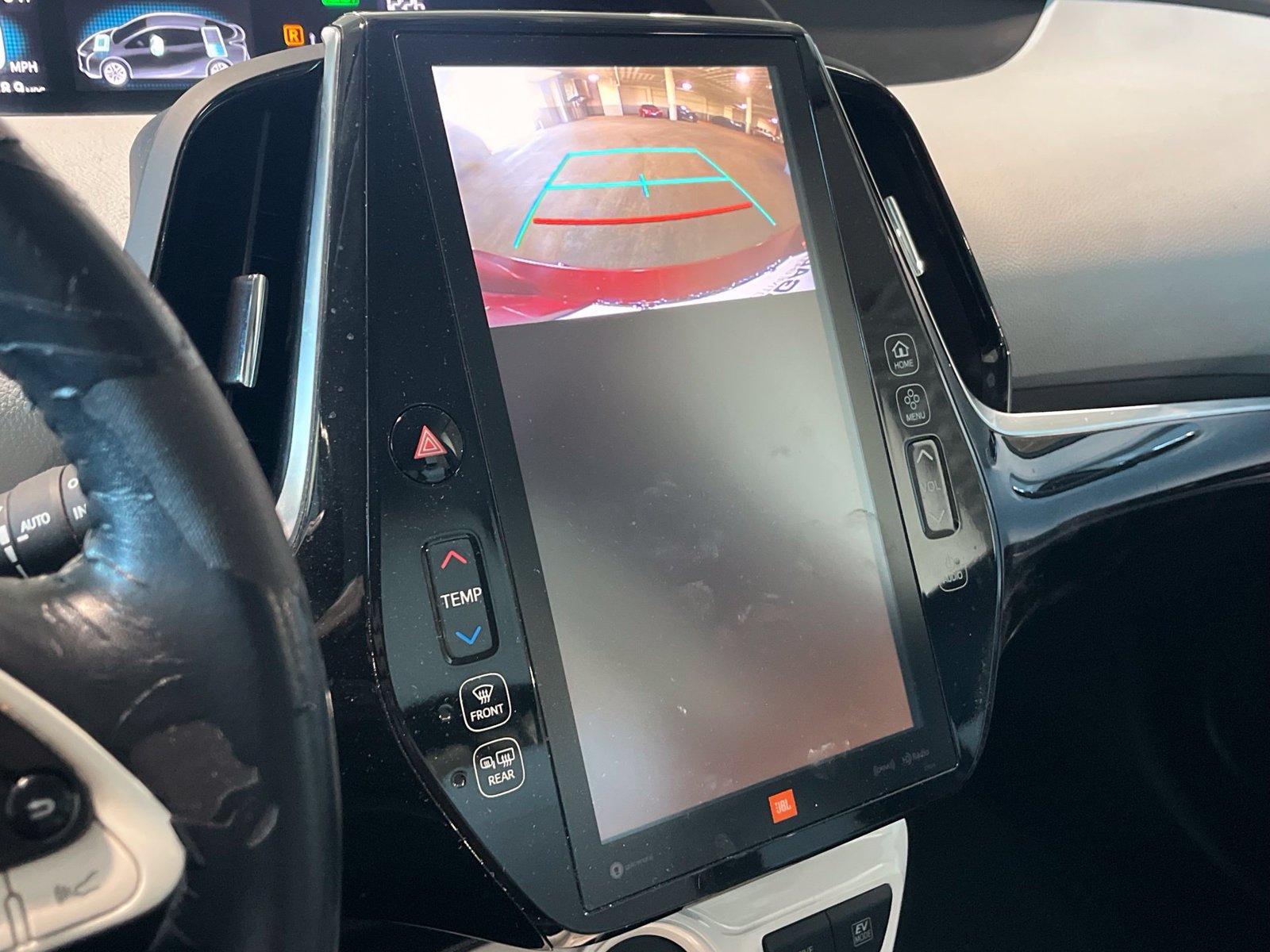 Used 2018 Toyota Prius Four Touring w/ Premium Convenience Package FWD image 21