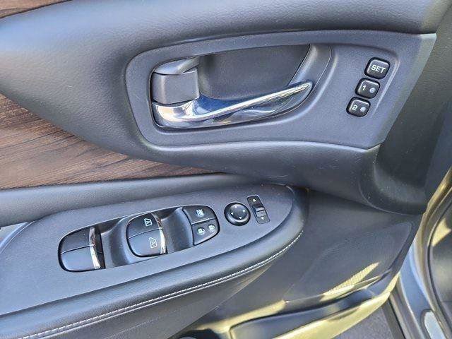 Used 2020 Nissan Murano Platinum AWD/4WD image 15