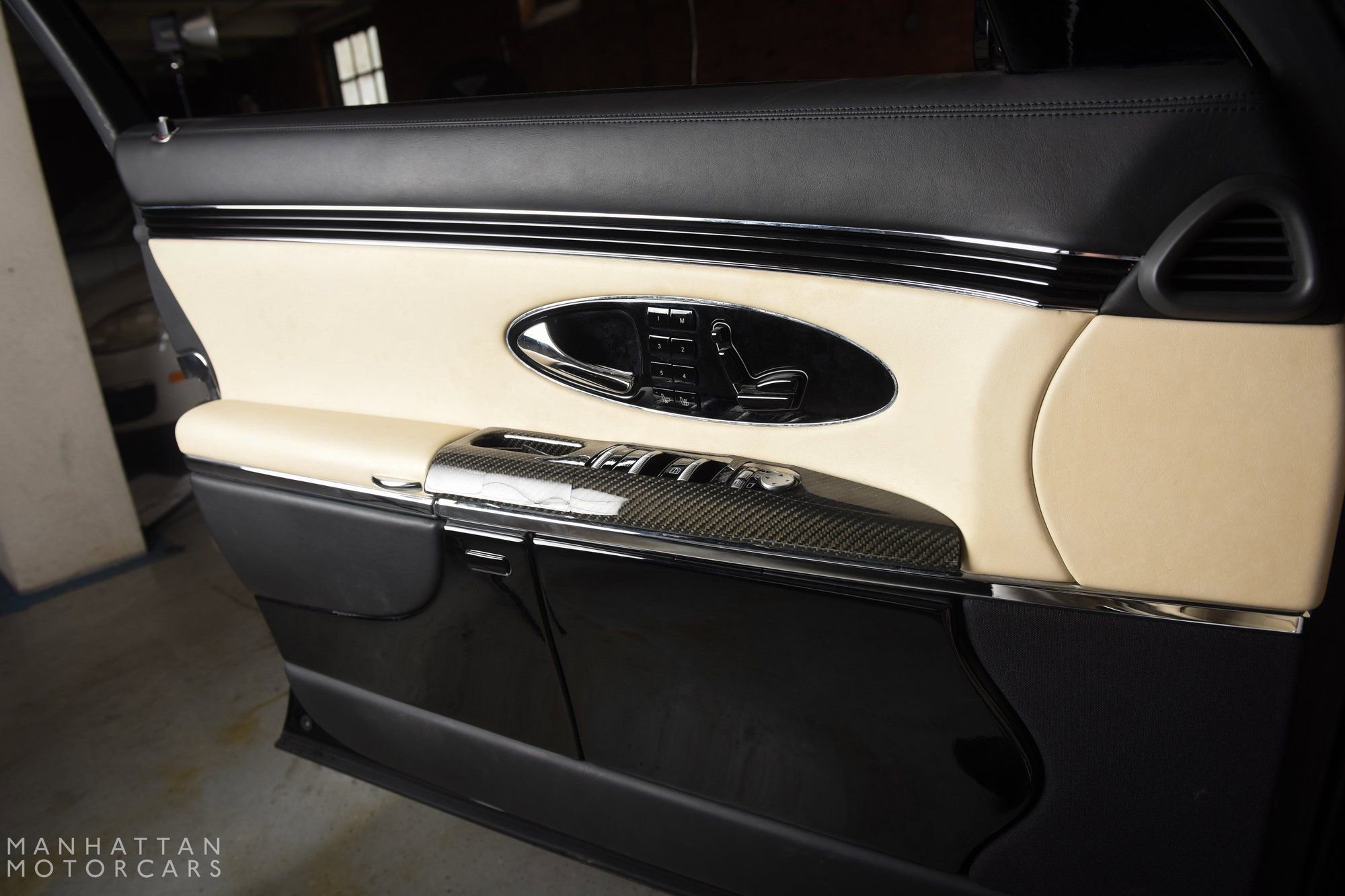 Used 2009 Maybach 62 S image 29