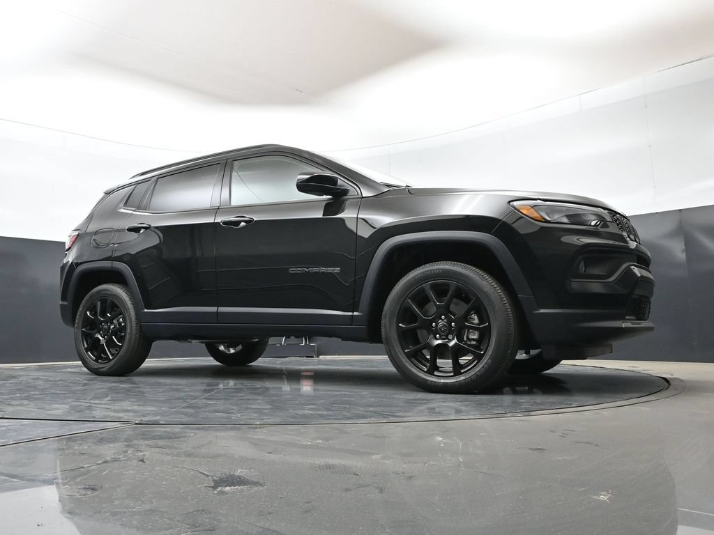 New 2026 Jeep Compass Latitude AWD/4WD image 46