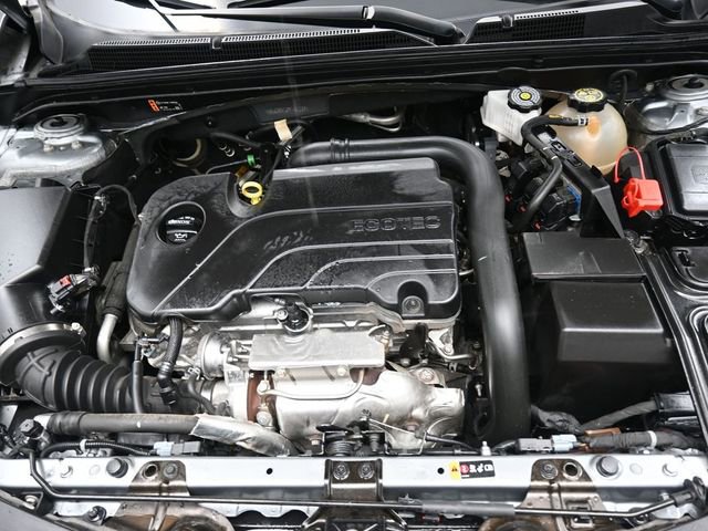 Used 2024 Chevrolet Malibu LT image 29