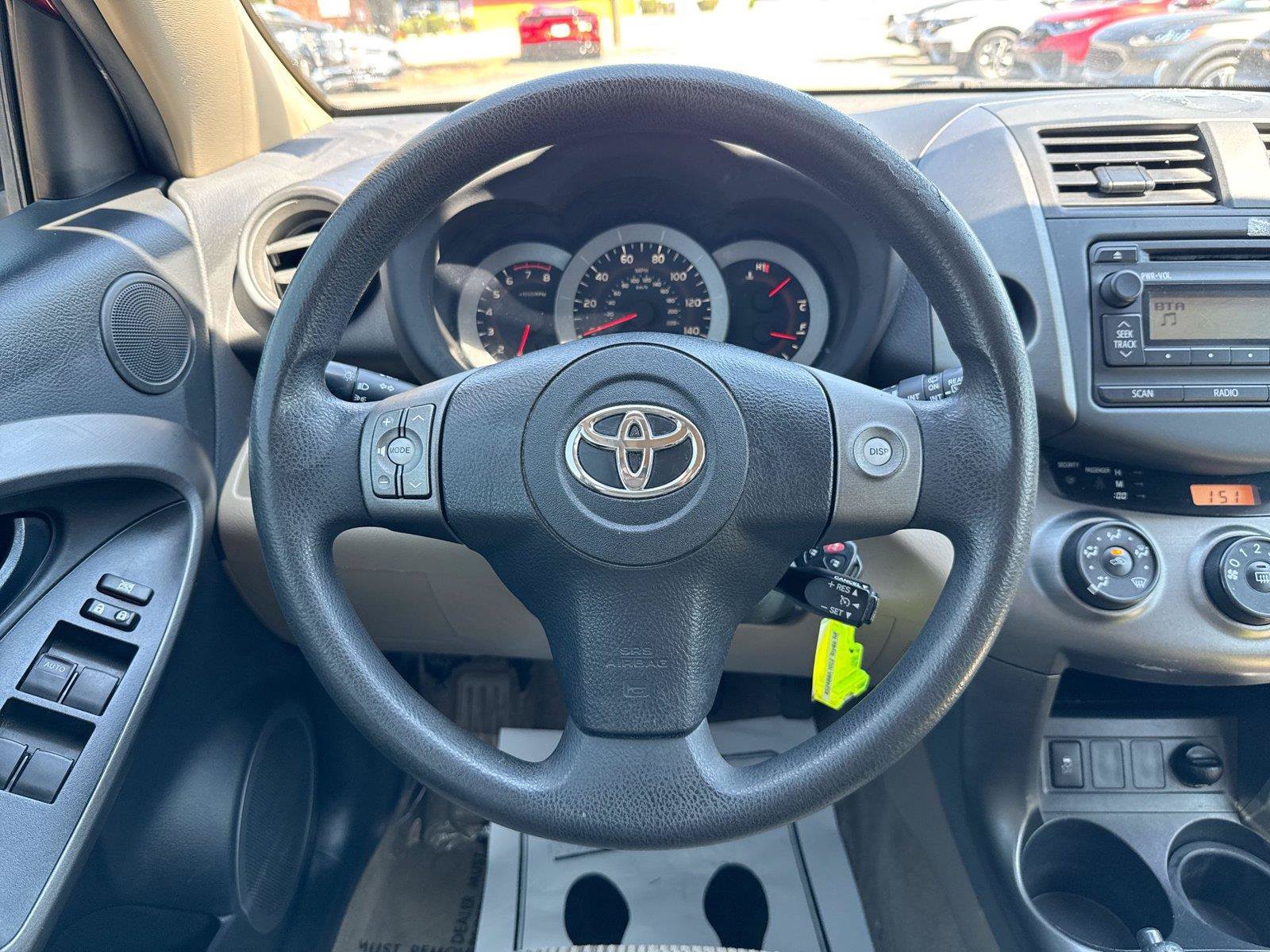 Used 2012 Toyota RAV4 FWD w/ Value Pkg image 6