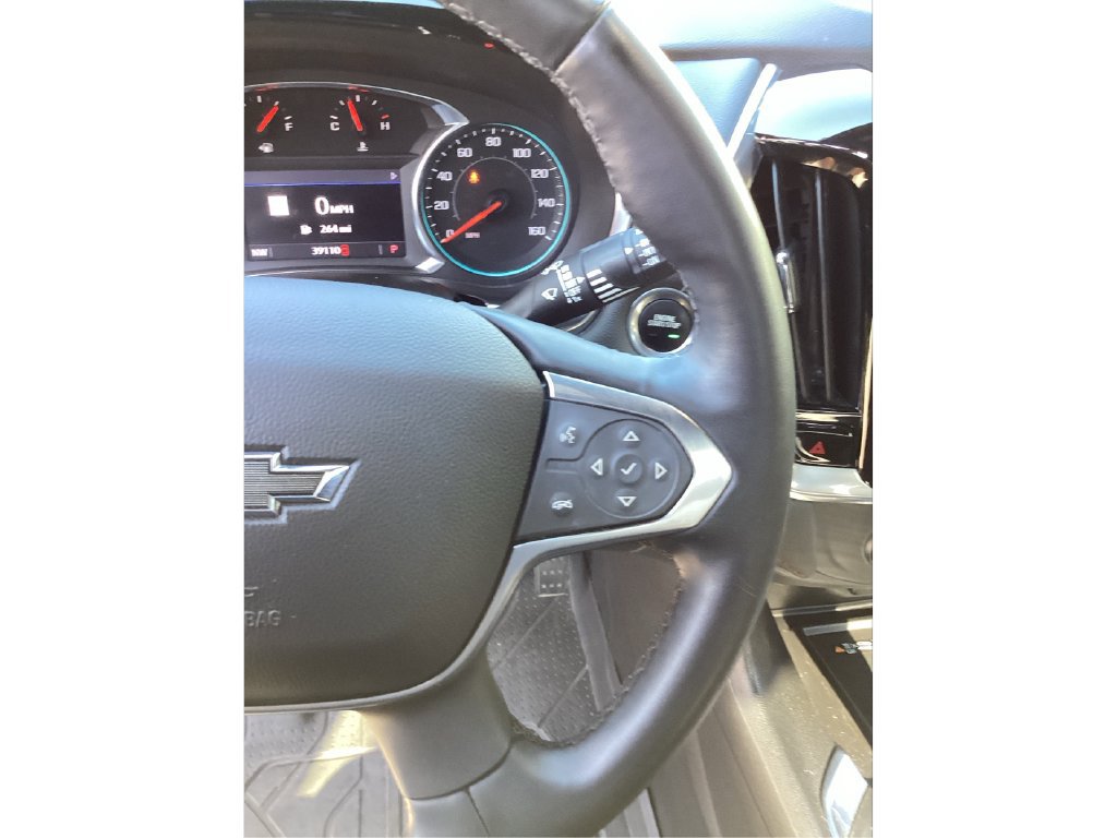 Used 2023 Chevrolet Traverse RS w/ LPO, Cargo Package AWD/4WD image 32