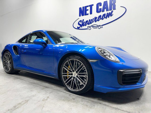 Used 2017 Porsche 911 Turbo S image 4