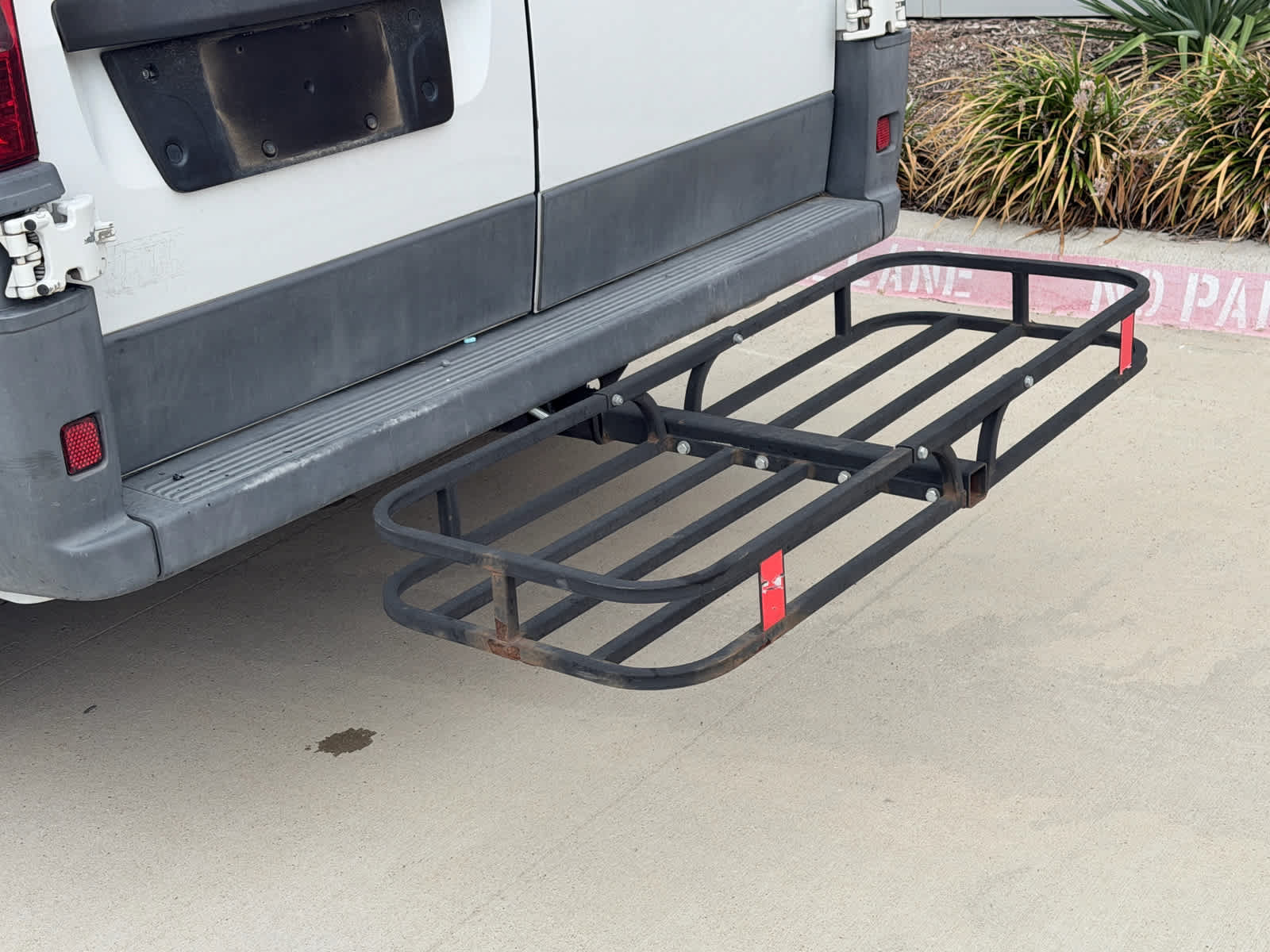 Used 2014 RAM ProMaster 2500 w/ Premium Appearance Group FWD image 9