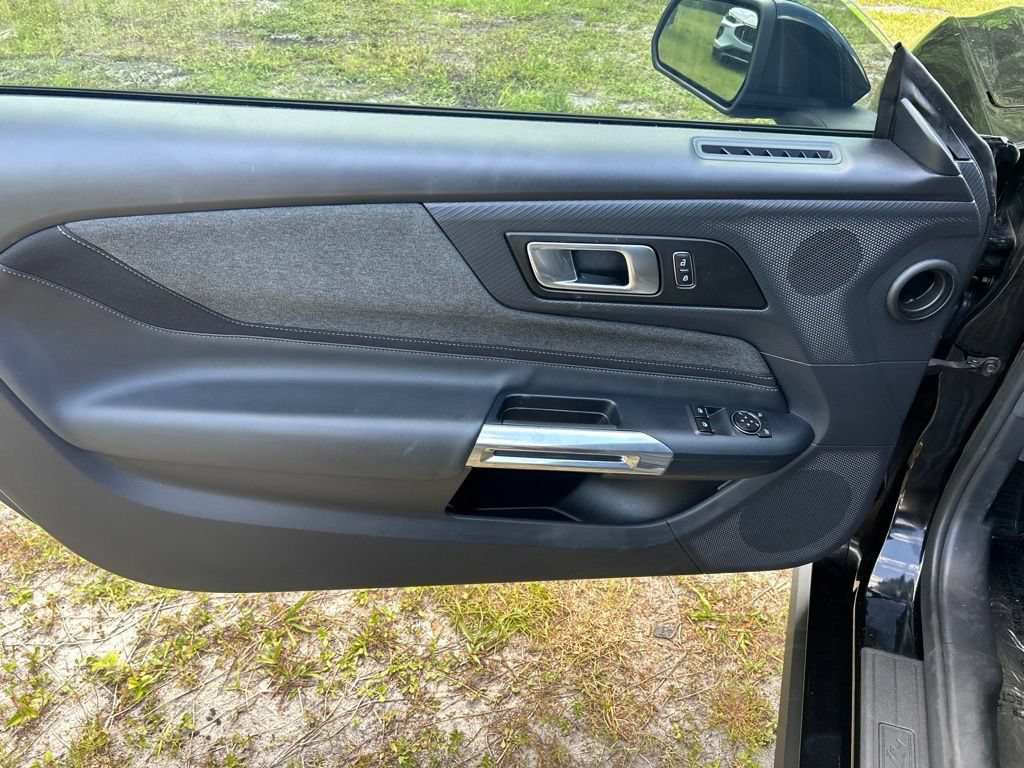 Used 2024 Ford Mustang GT RWD image 11