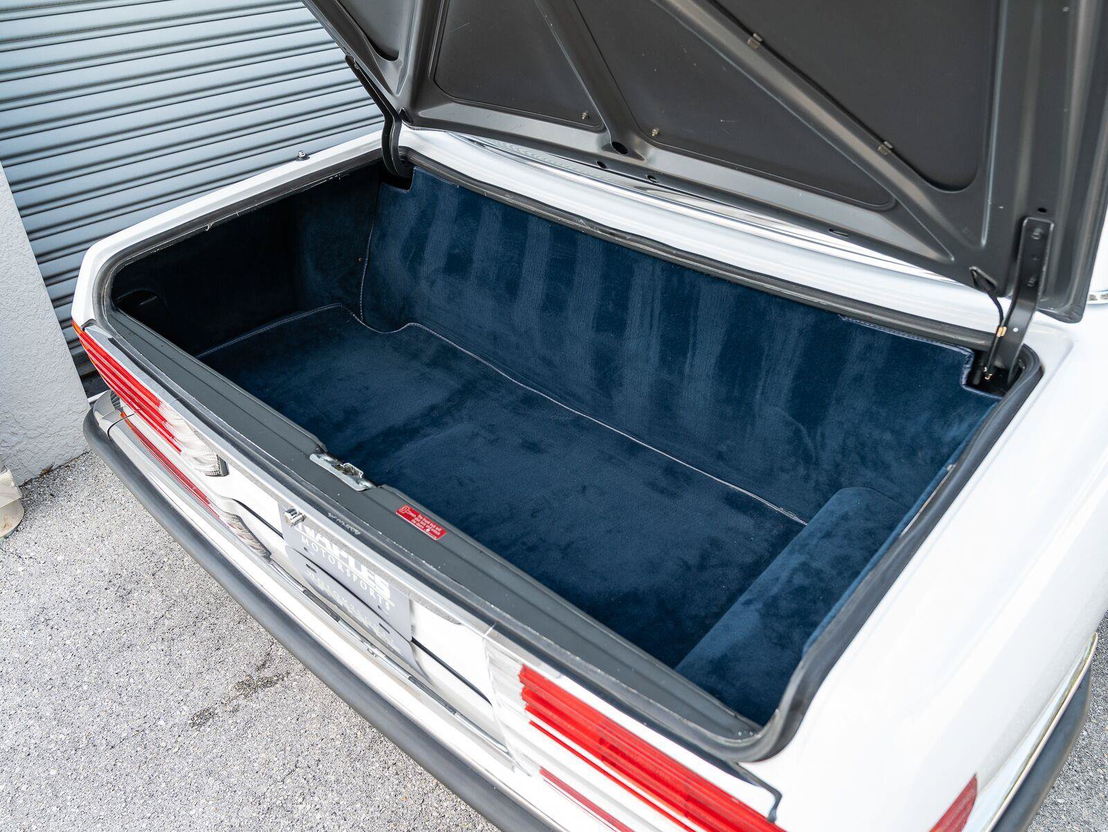 Used 1987 Mercedes-Benz 560 SL image 49