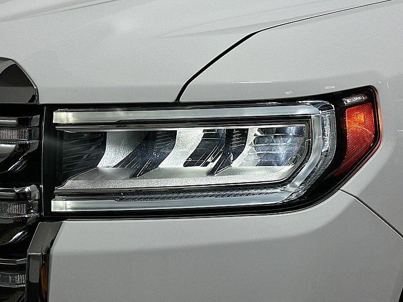 Used 2022 GMC Acadia SLE w/ Driver Convenience Package image 33