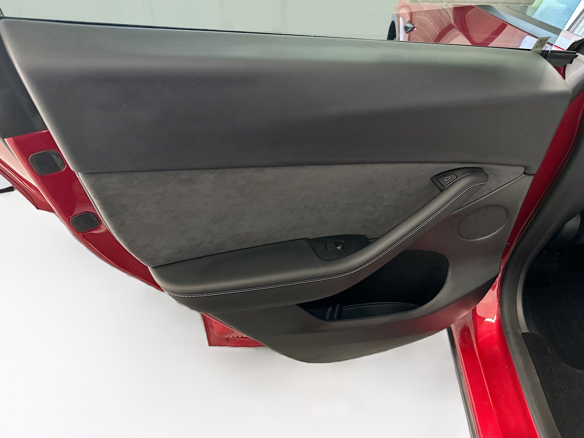 Used 2024 Tesla Model Y Long Range image 28