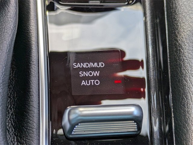 New 2025 Jeep Compass Latitude w/ Sun & Sound Group image 29