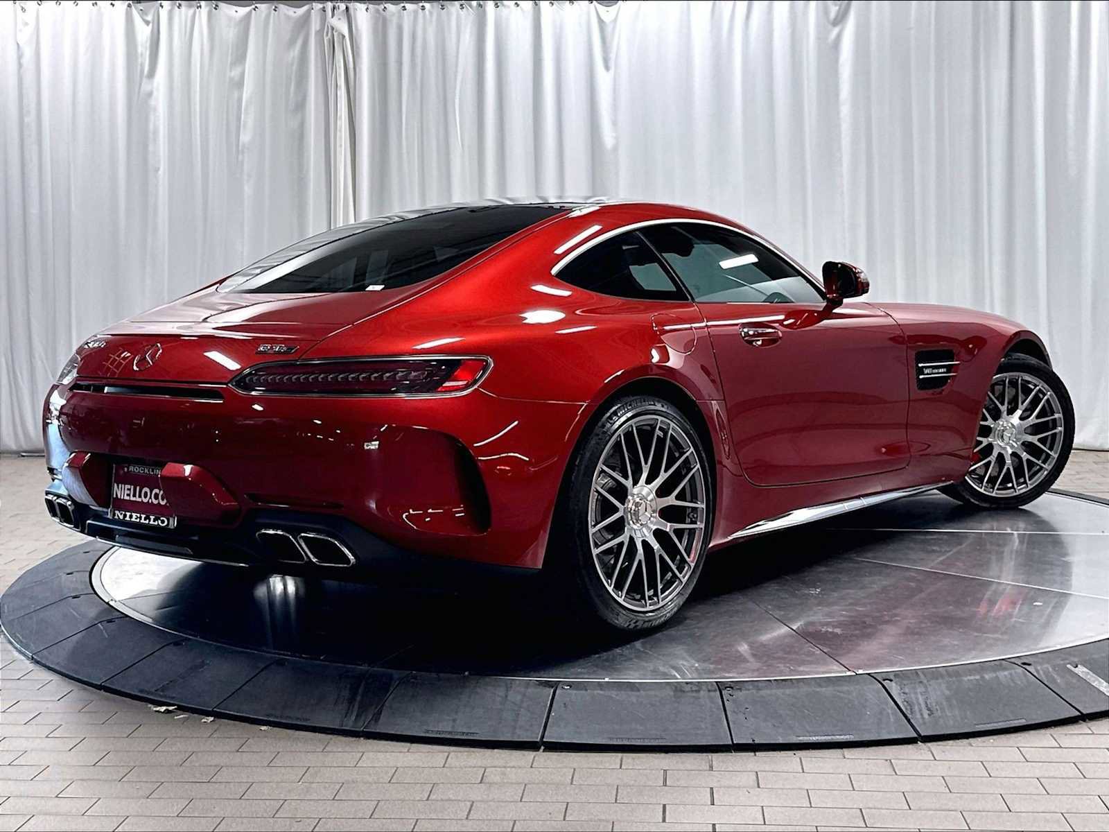 Used 2020 Mercedes-Benz AMG GT C image 9