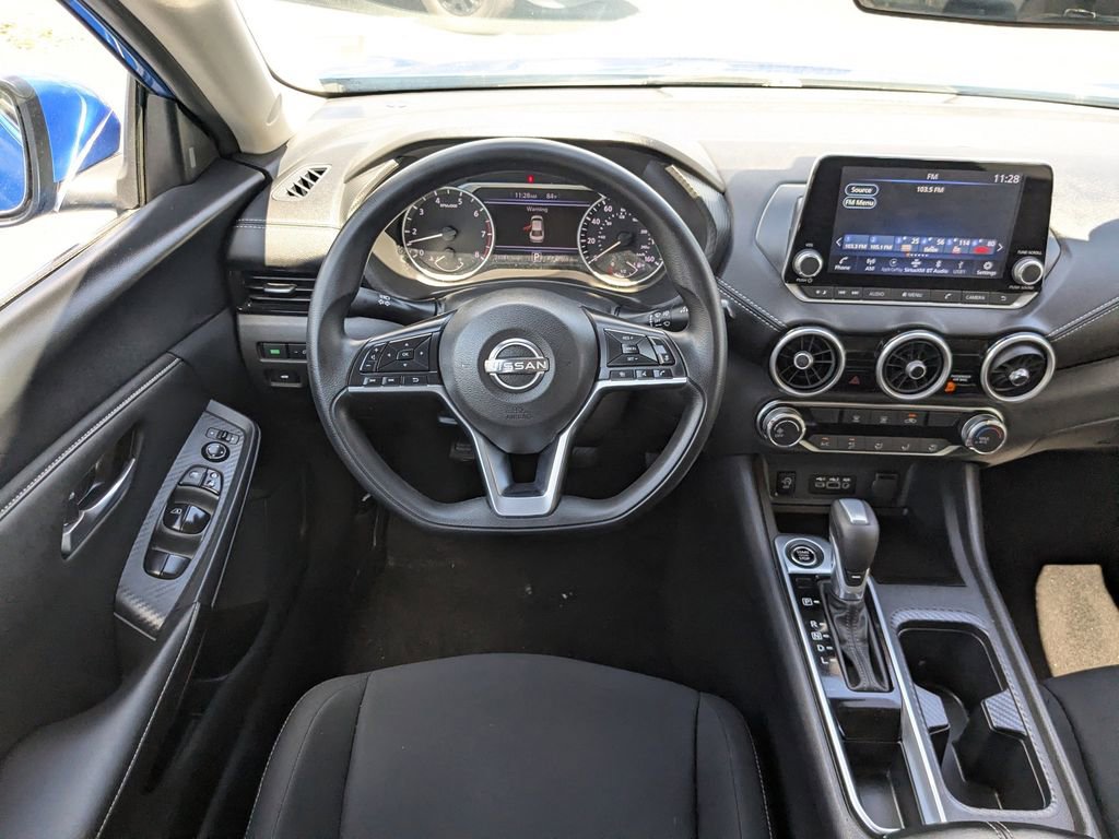 Used 2025 Nissan Sentra SV FWD image 15