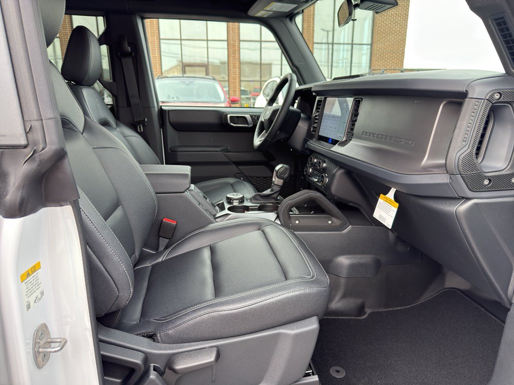 New 2025 Ford Bronco Badlands AWD/4WD image 30