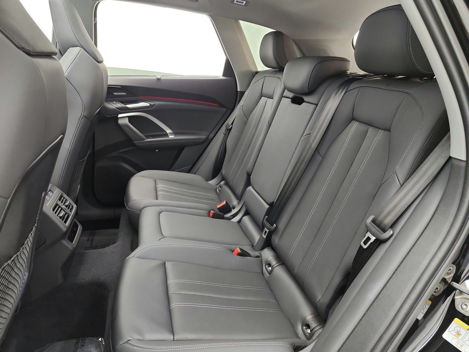 Used 2025 Audi Q5 Premium Plus w/ Premium Plus AWD/4WD image 16