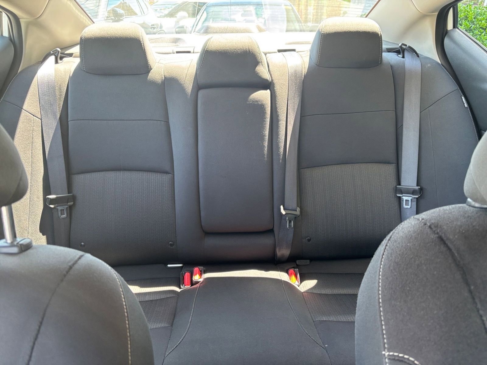 Used 2025 Nissan Altima 2.5 SV FWD image 38