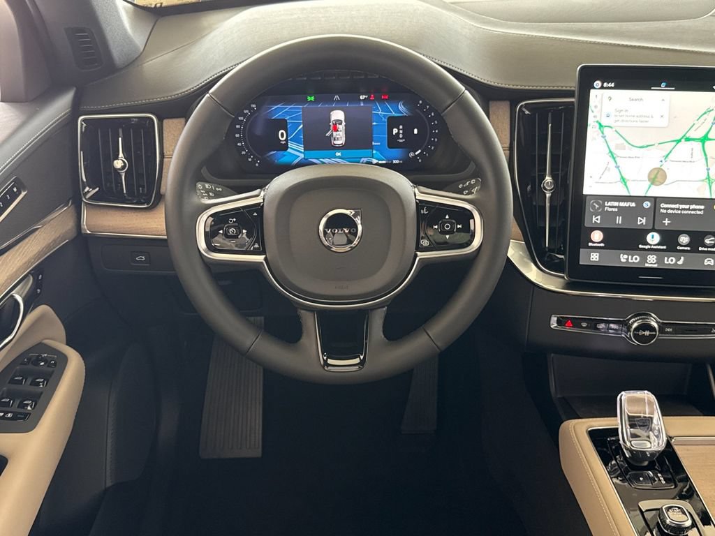 New 2026 Volvo XC90 B6 Plus AWD/4WD image 13