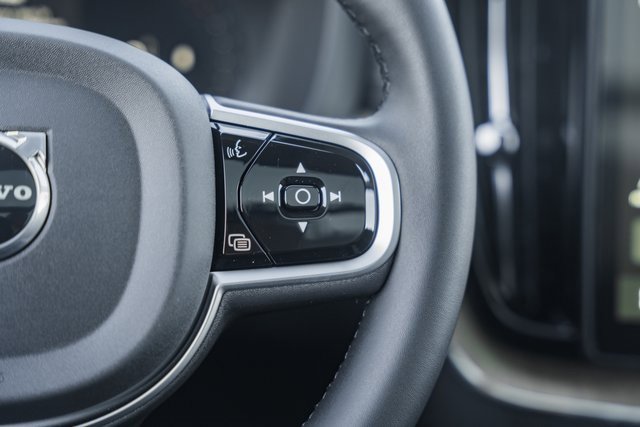 New 2026 Volvo XC60 B5 Ultra w/ Protection Package Premier image 29