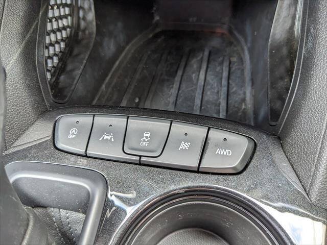 Used 2023 Chevrolet TrailBlazer LT AWD/4WD image 24