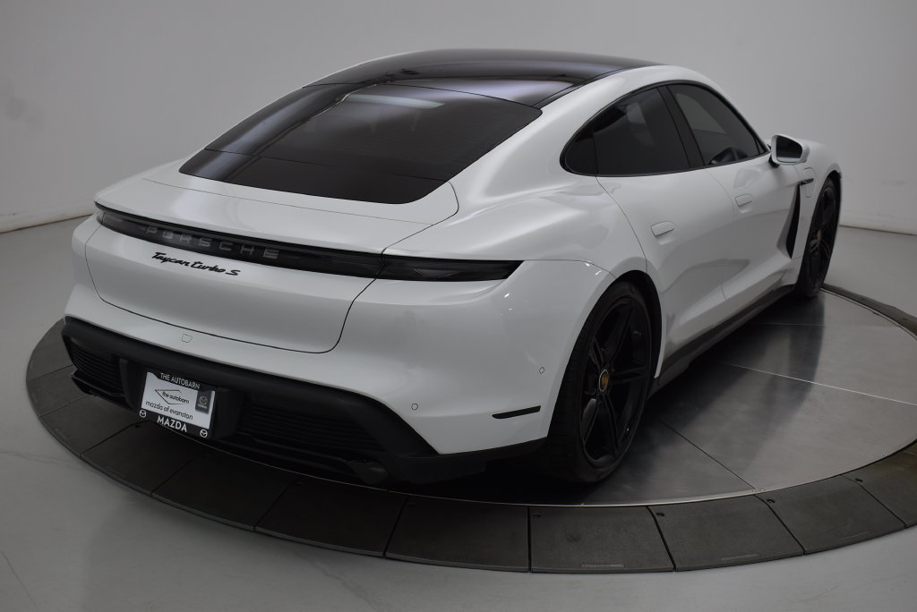 Used 2022 Porsche Taycan Turbo S AWD/4WD image 33