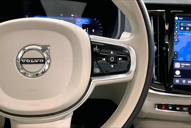 Certified 2025 Volvo V90 B6 Cross Country Plus AWD/4WD image 21