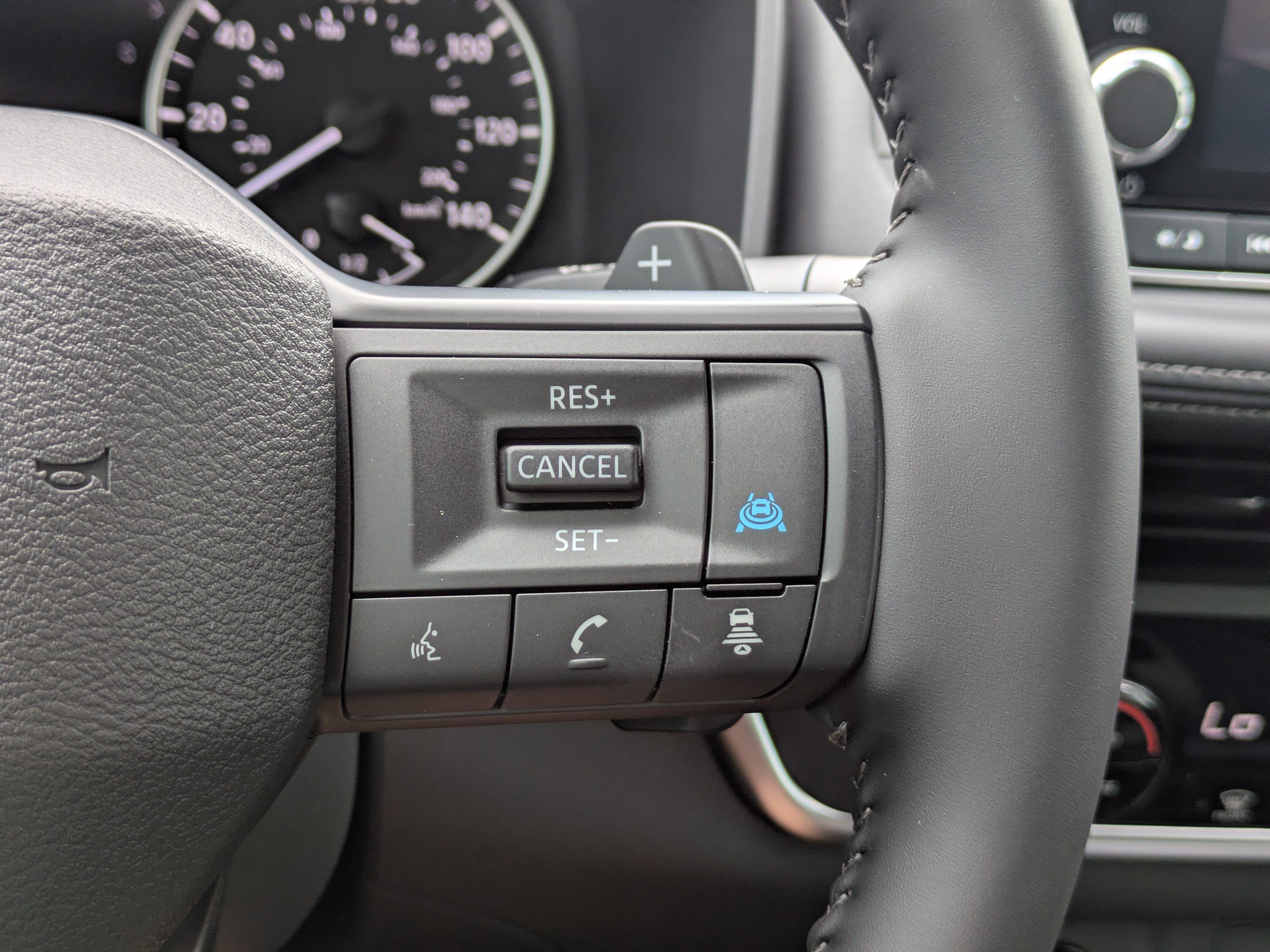 New 2026 Nissan Rogue SV FWD image 28