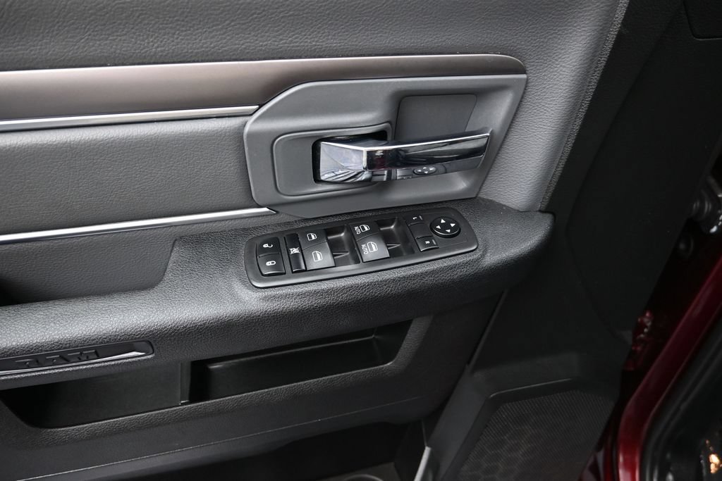 Used 2024 RAM 1500 Classic SLT AWD/4WD image 11