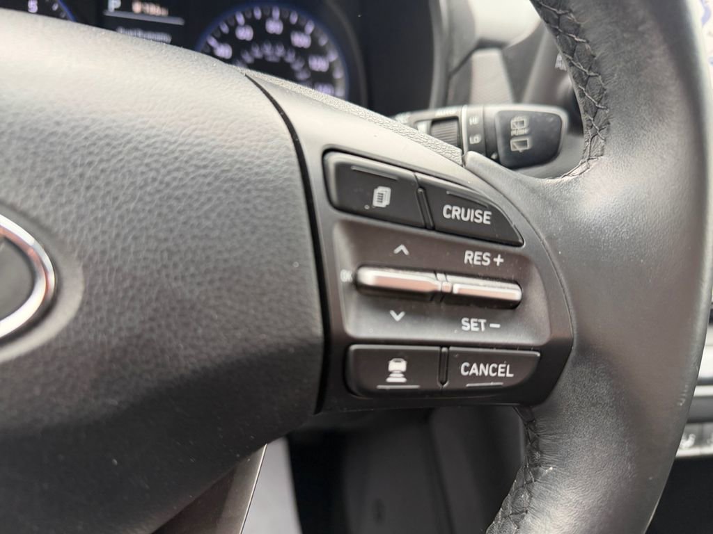 Used 2021 Hyundai Kona Ultimate w/ Cargo Package image 18