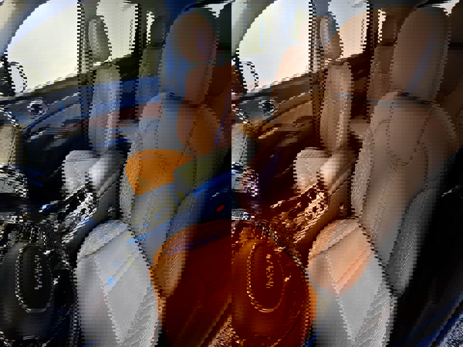 Used 2022 Kia Sorento SX Prestige w/ Rust Color Package image 11